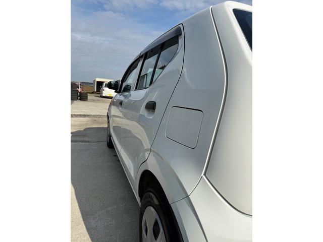 アルト F オートギヤシフト 4WD キーレス シートヒーター 横滑防止装置(19枚目)