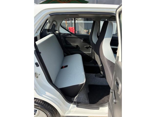 アルト F オートギヤシフト 4WD キーレス シートヒーター 横滑防止装置(31枚目)