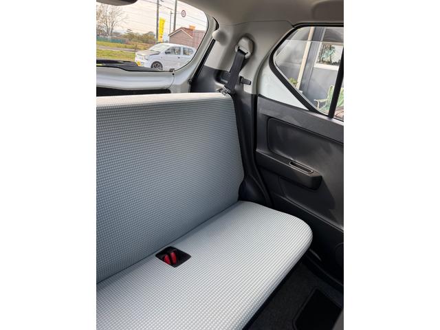 アルト F オートギヤシフト 4WD キーレス シートヒーター 横滑防止装置(33枚目)