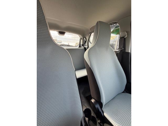 アルト F オートギヤシフト 4WD キーレス シートヒーター 横滑防止装置(43枚目)