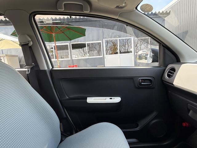 アルト F オートギヤシフト 4WD キーレス シートヒーター 横滑防止装置(46枚目)