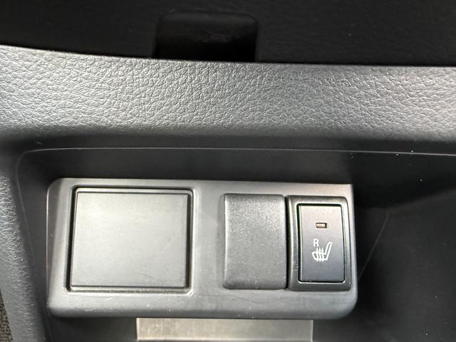 アルト F オートギヤシフト 4WD キーレス シートヒーター 横滑防止装置(56枚目)