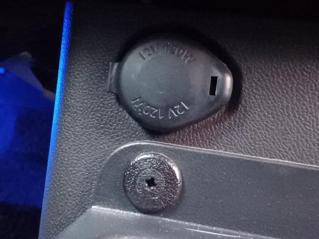 デイズルークス ハイウェイスター　Ｘ　Ｖセレクション　４ＷＤ　純正ナビ／ＴＶ／アラウンドビューモニター　スマートキー＆プッシュスタート＆エンジンスターター　シート＆ミラーヒーター　エマージェンシーブレーキ　両側パワースライドドア　ＨＩＤ　フォグランプ（39枚目）