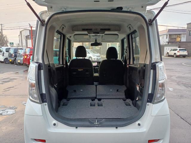 デイズルークス ハイウェイスター　Ｘ　Ｖセレクション　４ＷＤ　純正ナビ／ＴＶ／アラウンドビューモニター　スマートキー＆プッシュスタート＆エンジンスターター　シート＆ミラーヒーター　エマージェンシーブレーキ　両側パワースライドドア　ＨＩＤ　フォグランプ（60枚目）