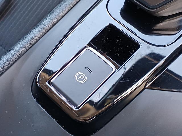 ノート X FOUR 4WD レンタUP 社外ナビ/バックカメラ インテリジェントキー&プッシュスタート ドライブレコーダー ステアリング&シートヒーター(34枚目)