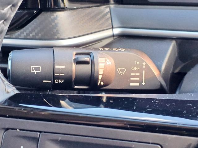 ノート X FOUR 4WD レンタUP 社外ナビ/バックカメラ インテリジェントキー&プッシュスタート ドライブレコーダー ステアリング&シートヒーター(40枚目)