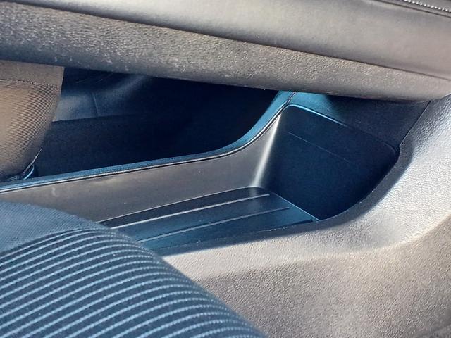 ノート X FOUR 4WD レンタUP 社外ナビ/バックカメラ インテリジェントキー&プッシュスタート ドライブレコーダー ステアリング&シートヒーター(53枚目)