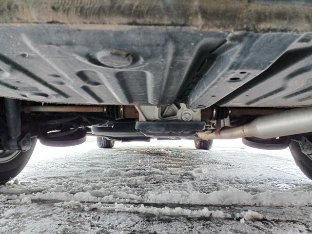 ノア Si ダブルバイビーII 4WD 純正ナビ/TV/バックカメラ ETC スマートキー&エンジンスターター LEDライト&フォグ クリアランスソナー 両側パワースライドドア セーフティーセンス リアオートエアコン 寒冷地仕様(75枚目)