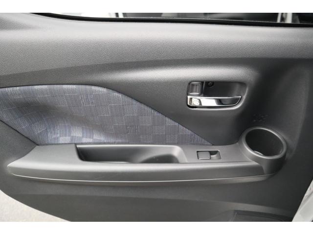 デイズ ハイウェイスター　Ｘ　社外フルセグナビ　アラウンドビューモニター　ＬＥＤヘッドライト　シートヒーター　エマージェンシーブレーキ　車線逸脱警報機能（19枚目）