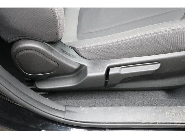 インプレッサ ＳＴ　ナビ　マルチビューカメラ　フルセグＴＶ　ＥＴＣ　ＬＥＤヘッドライト　電動パーキングブレーキ　アイサイト　パドルシフト　ヘッドライトウォッシャー　ステアリングヒーター　シートヒーター　オートワイパー（27枚目）