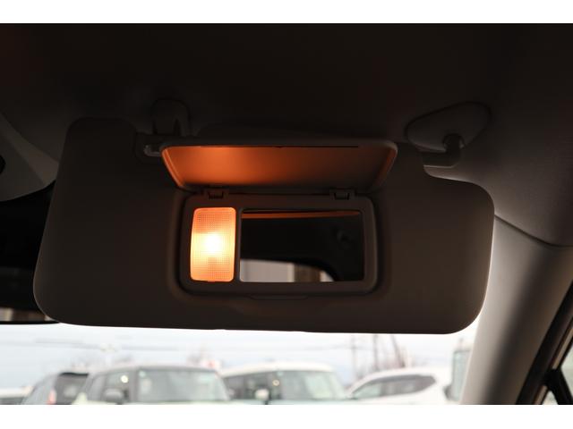 インプレッサ ＳＴ　ナビ　マルチビューカメラ　フルセグＴＶ　ＥＴＣ　ＬＥＤヘッドライト　電動パーキングブレーキ　アイサイト　パドルシフト　ヘッドライトウォッシャー　ステアリングヒーター　シートヒーター　オートワイパー（42枚目）