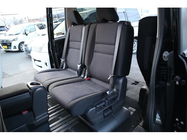 セレナ B 4WD CD アラウンドビューモニター エマージェンシーブレーキ アイドリングストップ パーキングソナー クルーズコントロール 後側方車両感知警報(23枚目)