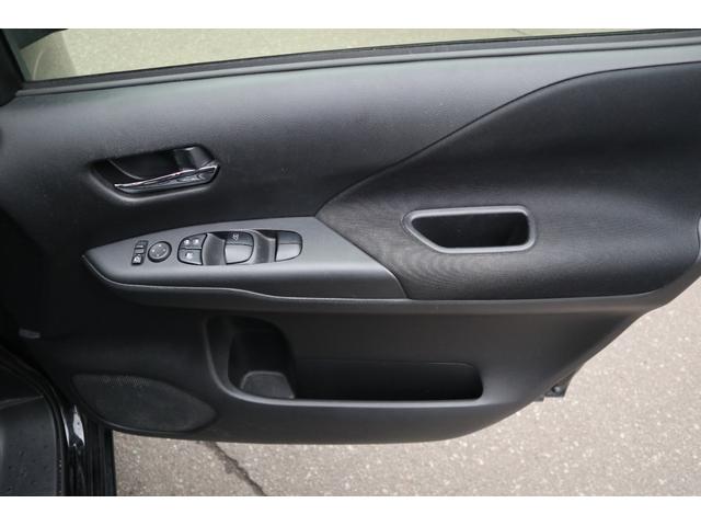 セレナ B 4WD CD アラウンドビューモニター エマージェンシーブレーキ アイドリングストップ パーキングソナー クルーズコントロール 後側方車両感知警報(49枚目)