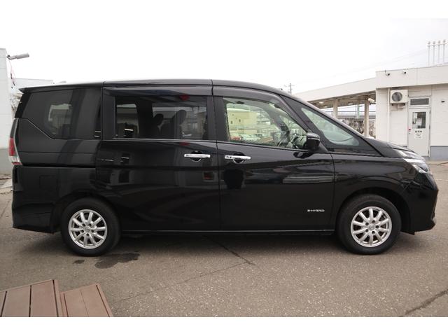 セレナ B 4WD CD アラウンドビューモニター エマージェンシーブレーキ アイドリングストップ パーキングソナー クルーズコントロール 後側方車両感知警報(59枚目)