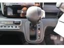 ハイブリッドＸ　ワンオーナーパナソニックＣＮ－ＲＥ０４ＷＤナビフルセグＴＶ　ＤＶＤ　ＣＤＢｌｕｅｔｏｏｔｈ接続　純正エンジンスターター　ヘッドアップディスプレイ　スズキセーフティサポート　オートライト　シートヒーター(22枚目)