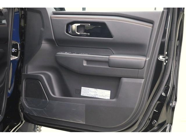 トライトン ＧＳＲ　ジェットブラックマイカ　ＧＳＲ専用装備　Ｒデフロック　マルチアラウンドモニター　純正９インチナビ　前席シートヒーター　ステアリングヒーター　新品リフトＵＰ　新品ジオランダーＭＴ　新品オリジナルホイール（19枚目）