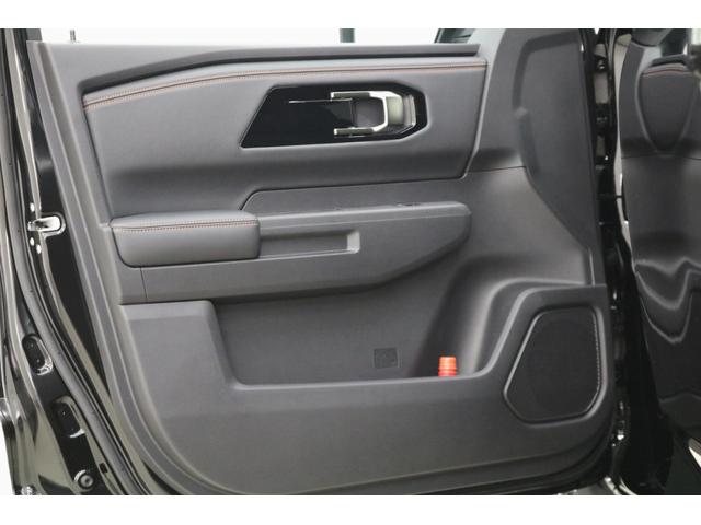 トライトン ＧＳＲ　ジェットブラックマイカ　ＧＳＲ専用装備　Ｒデフロック　マルチアラウンドモニター　純正９インチナビ　前席シートヒーター　ステアリングヒーター　新品リフトＵＰ　新品ジオランダーＭＴ　新品オリジナルホイール（21枚目）