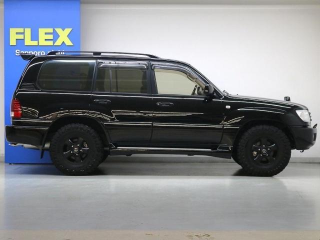 ランドクルーザー100 VXリミテッド ディーゼルターボ マルチレス 全塗装ブラック 後期LOOKヘッドライト LXテール エアロサイドステップ リヤヒーター ストラーダナビ Bカメラ ETC タイベル交換済み 記録簿17枚 ルーフレール(13枚目)