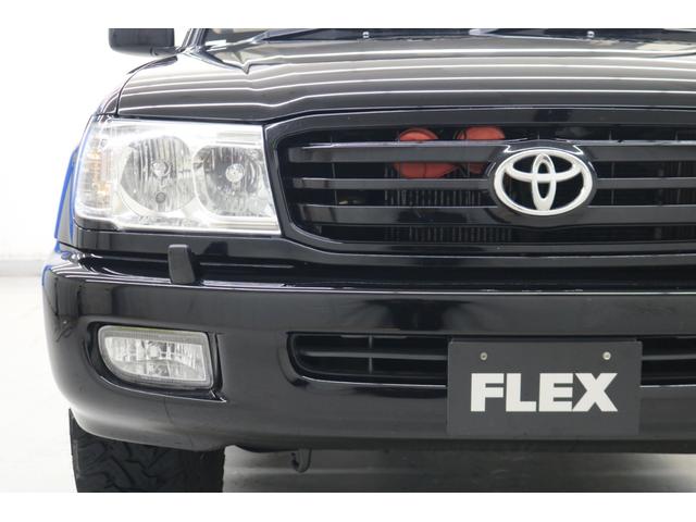 ランドクルーザー100 VXリミテッド ディーゼルターボ マルチレス 全塗装ブラック 後期LOOKヘッドライト LXテール エアロサイドステップ リヤヒーター ストラーダナビ Bカメラ ETC タイベル交換済み 記録簿17枚 ルーフレール(42枚目)