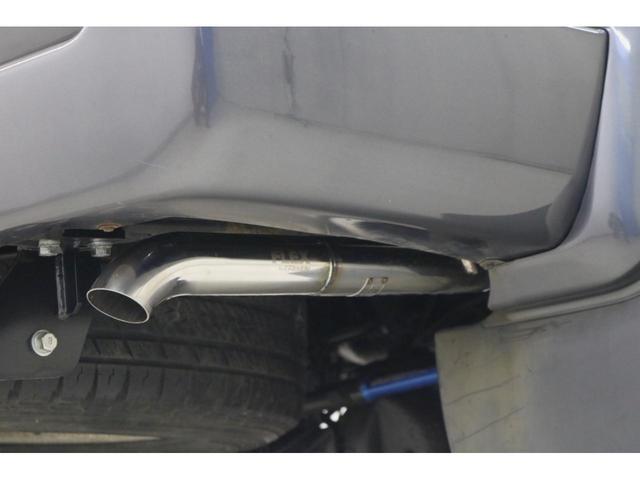 ランドクルーザー８０ ＶＸリミテッド　Ｌパッケージ　Ｌパッケージ全国５００台　リフトＵＰ　新品角目四灯ヘッドライト　新品ＬＥＤテール　新品ＴＯＹＯＴＡグリル　フルセグナビ　Ｂカメラ　ＥＴＣ　ドラレコ　新品ＭＴタイヤ　新品マフラー一式　ヒッチ　タイベル済（68枚目）