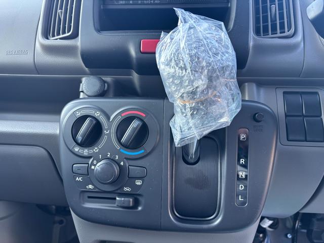 エブリイ PAリミテッド 届け出済み未使用車(11枚目)