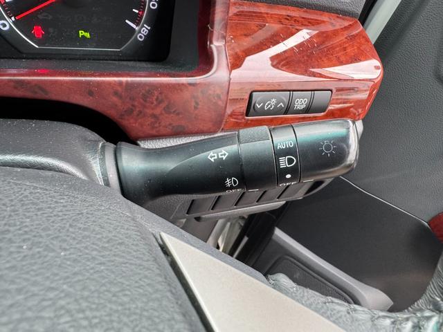 アルファード ２４０Ｓ　プライムセレクションＩＩ　４ＷＤ　保証付　事故無　Ｔチェーン　純正ＨＤＤナビ　ＣＤ　ＤＶＤ　フルセグ　Ｂｌｕｅｔｏｏｔｈ　Ｂカメラ　後席モニター　ドラレコ　ＥＴＣ　エンスタ　両側パワスラ　パワーバックドア　リアヒーター（49枚目）