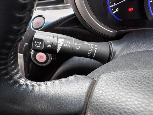 エルグランド ２５０ハイウェイスター　４ＷＤ　保証付　事故無　Ｔチェーン　純正メモリーナビ　ＣＤ　ＤＶＤ　ワンセグ　Ｂｌｕｅｔｏｏｔｈ　Ｂカメラ　ＥＴＣ　プッシュスタート　片側パワスラ　オートエアコン　リアヒーター　オートライト　純正ＡＷ（43枚目）
