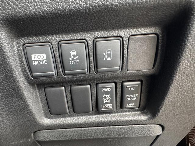 エルグランド ２５０ハイウェイスター　４ＷＤ　保証付　事故無　Ｔチェーン　純正メモリーナビ　ＣＤ　ＤＶＤ　ワンセグ　Ｂｌｕｅｔｏｏｔｈ　Ｂカメラ　ＥＴＣ　プッシュスタート　片側パワスラ　オートエアコン　リアヒーター　オートライト　純正ＡＷ（45枚目）