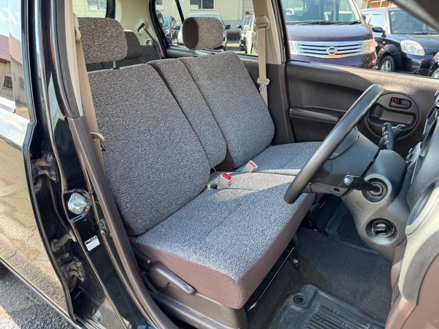 パッソ Ｘ　クツロギ　保証付　最長３年保証　事故無　Ｔチェーン　社外ＣＤ　スマートキー　ベンチシート　ワイパーデアイサー　電格ミラー　盗難防止装置　ＡＢＳ　ＷＳＲＳ（14枚目）