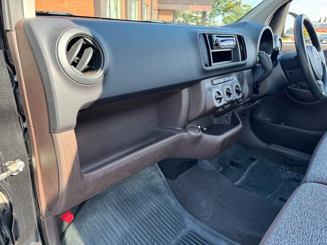 パッソ Ｘ　クツロギ　保証付　最長３年保証　事故無　Ｔチェーン　社外ＣＤ　スマートキー　ベンチシート　ワイパーデアイサー　電格ミラー　盗難防止装置　ＡＢＳ　ＷＳＲＳ（36枚目）