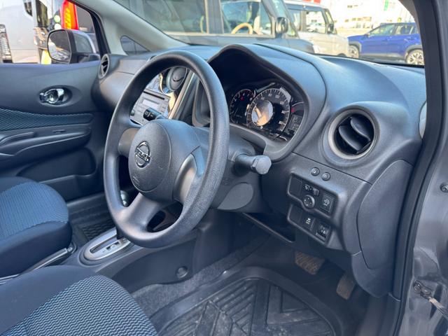 ノート Ｘ　ＤＩＧ－Ｓ　保証付　最長３年保証　事故無　Ｔチェーン　スーパーチャージャー　純正ＣＤ　プッシュスタート　エンスタ　アイドリングストップ　オートエアコン　純正ＡＷ　電格ミラー　横滑り防止装置　盗難防止装置（28枚目）