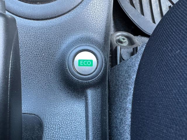 ノート Ｘ　ＤＩＧ－Ｓ　保証付　最長３年保証　事故無　Ｔチェーン　スーパーチャージャー　純正ＣＤ　プッシュスタート　エンスタ　アイドリングストップ　オートエアコン　純正ＡＷ　電格ミラー　横滑り防止装置　盗難防止装置（33枚目）