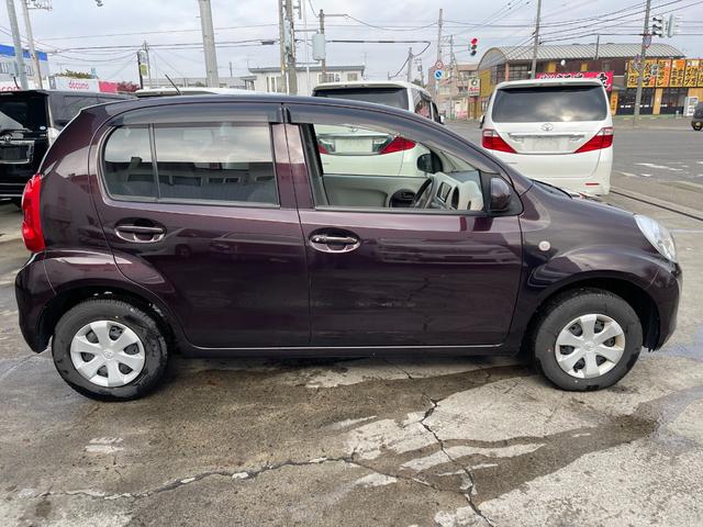 パッソ X ユルリ 保証付 事故無 Tチェーン 純正SDナビ CD ワンセグ スマートキー ベンチシート ワイパーデアイサー 電格ミラー 盗難防止装置 ABS WSRS(5枚目)