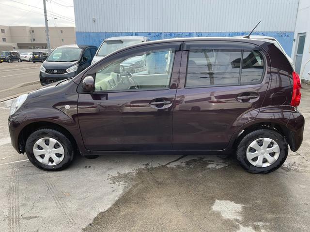 パッソ X ユルリ 保証付 事故無 Tチェーン 純正SDナビ CD ワンセグ スマートキー ベンチシート ワイパーデアイサー 電格ミラー 盗難防止装置 ABS WSRS(9枚目)