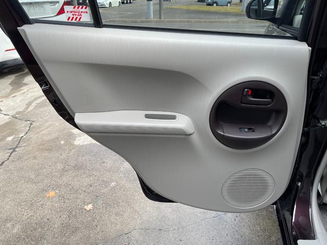 パッソ X ユルリ 保証付 事故無 Tチェーン 純正SDナビ CD ワンセグ スマートキー ベンチシート ワイパーデアイサー 電格ミラー 盗難防止装置 ABS WSRS(46枚目)