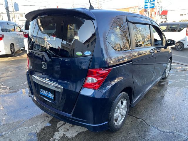 フリード フレックス エアロ 保証付 Tチェーン 社外CD キーレス 片側パワスラ オートエアコン オートライト 電格ミラー ABS WSRS(6枚目)