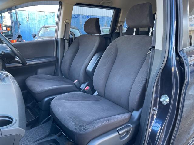 フリード フレックス エアロ 保証付 Tチェーン 社外CD キーレス 片側パワスラ オートエアコン オートライト 電格ミラー ABS WSRS(17枚目)