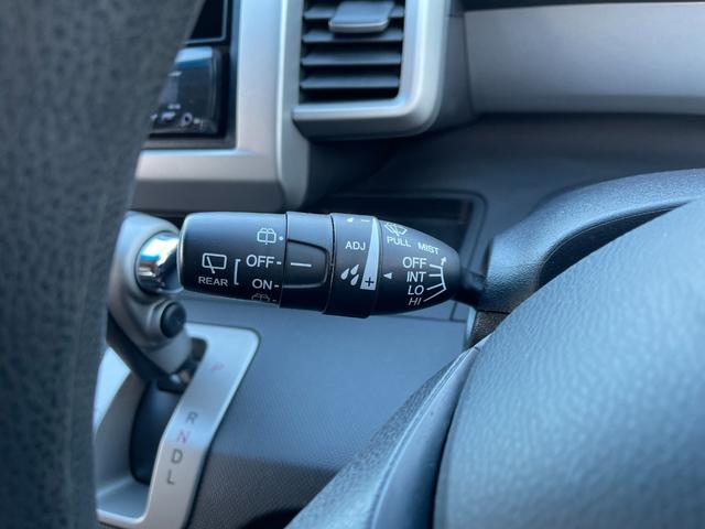 フリード フレックス エアロ 保証付 Tチェーン 社外CD キーレス 片側パワスラ オートエアコン オートライト 電格ミラー ABS WSRS(35枚目)