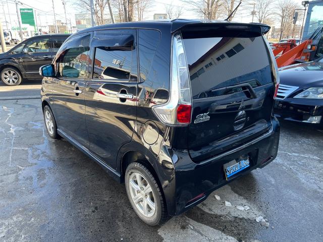 eKカスタム G 4WD 保証付 最長3年保証 事故無 Tチェーン 社外メモリーナビ CD DVD ワンセグ Bカメラ プッシュスタート エンスタ アイドリングストップ ベンチシート シートヒーター オートエアコン(8枚目)