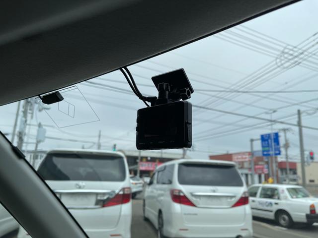 ソリオ S 4WD 保証付 最長3年保証 事故無 Tチェーン 社外メモリーナビ CD DVD フルセグ Bluetooth Bカメラ ドラレコ プッシュスタート 両側パワスラ シートヒーター オートエアコン(43枚目)