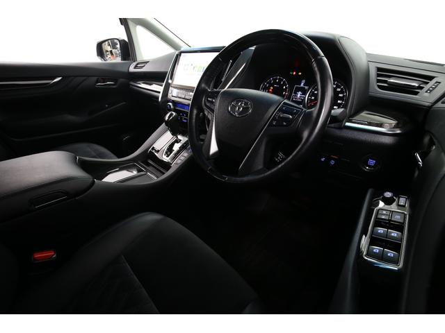 アルファード ２．５Ｓ　Ｃパッケージ　アルパイン１１型ＢＩＧＸナビ　アルパイン１２型フリップダウンモニター　黒半革シート　パワーバックドア　両側パワースライドドア　寒冷地仕様　純正キー一体型エンジンスターター　ＥＴＣ　ＬＥＤヘッドライト（38枚目）