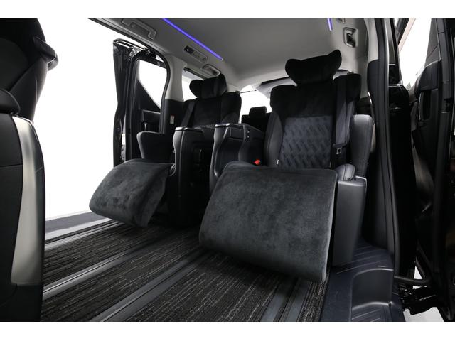 アルファード ２．５Ｓ　Ｃパッケージ　アルパイン１１型ＢＩＧＸナビ　アルパイン１２型フリップダウンモニター　黒半革シート　パワーバックドア　両側パワースライドドア　寒冷地仕様　純正キー一体型エンジンスターター　ＥＴＣ　ＬＥＤヘッドライト（55枚目）