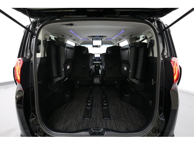 アルファード ２．５Ｓ　Ｃパッケージ　アルパイン１１型ＢＩＧＸナビ　アルパイン１２型フリップダウンモニター　黒半革シート　パワーバックドア　両側パワースライドドア　寒冷地仕様　純正キー一体型エンジンスターター　ＥＴＣ　ＬＥＤヘッドライト（61枚目）