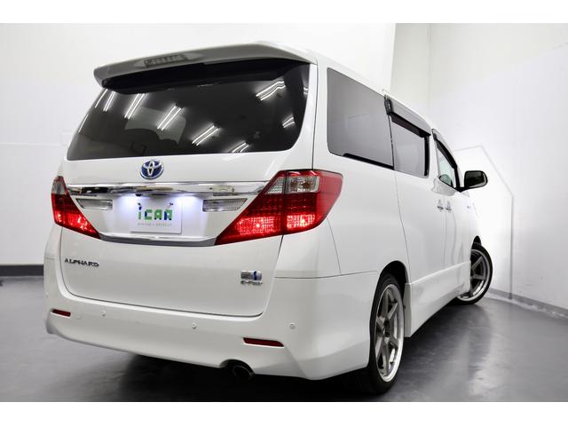 ボディは当店スタッフが塗装の状態に応じてポリッシャーを使い分け丁寧に磨き上げています！１台１台真心込めて磨いているのでご覧いただければ違いが分かるはずです♪