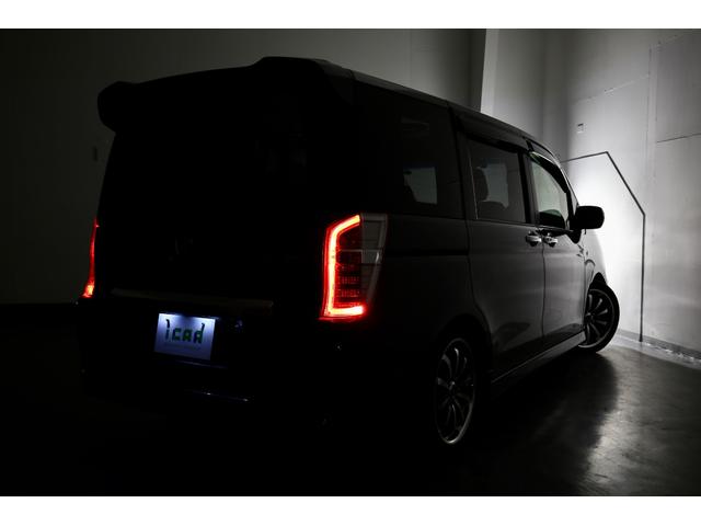 ステップワゴンスパーダ Ｚ　純正９型メモリーナビ　１０型フリップダウンモニター　バックカメラ　両側パワースライドドア　クルーズコントロール　前後ドライブレコーダー　エンジンスターター　革調シートカバー　１８インチＡＷ　ダウンサス（64枚目）