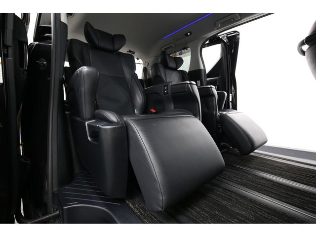 ヴェルファイアハイブリッド ZR Gエディション 黒革シート 純正10型SDナビ 12型後席モニター バックカメラ オートマチックハイビーム クルーズコントロール シートヒーター パワーバックドア 両側パワースライドドア TRD19AW 新品夏タイヤ(9枚目)