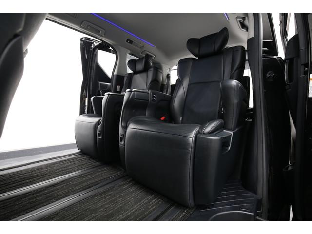 ヴェルファイアハイブリッド ZR Gエディション 黒革シート 純正10型SDナビ 12型後席モニター バックカメラ オートマチックハイビーム クルーズコントロール シートヒーター パワーバックドア 両側パワースライドドア TRD19AW 新品夏タイヤ(19枚目)