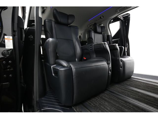 ヴェルファイアハイブリッド ZR Gエディション 黒革シート 純正10型SDナビ 12型後席モニター バックカメラ オートマチックハイビーム クルーズコントロール シートヒーター パワーバックドア 両側パワースライドドア TRD19AW 新品夏タイヤ(56枚目)