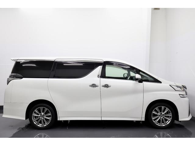 ヴェルファイア 3.5ZA ゴールデンアイズ 純正10型SDナビ バックカメラ 衝突軽減ブレーキ レーダークルーズコントロール クリアランスソナー 黒半革シート 電動バックドア 両側電動スライドドア ドライブレコーダー 100V100W電源(12枚目)