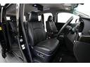 【運転席シート廻り】前オーナー様の使用状態が最もわかる部分です!使用感も少なく、良好な状態となっています♪前オーナー様が丁寧に使っていたことがよくわかりますね!!